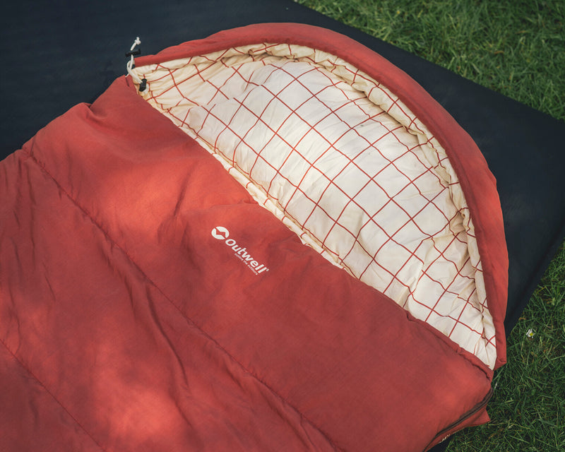 Outwell Camper Lux Sleeping Bag Red