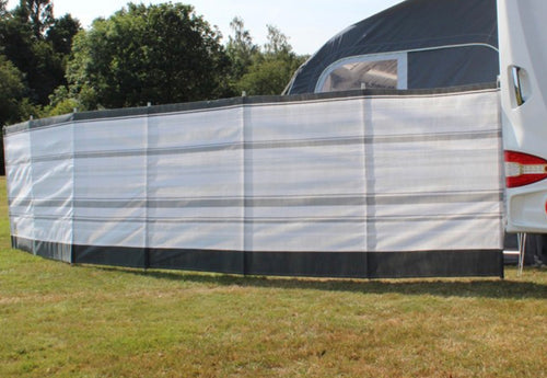 Blue diamond 7 pole grey stripe windbreak