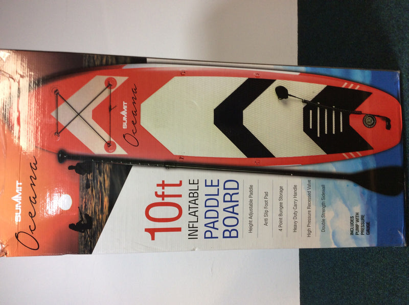Inflatable paddle board set